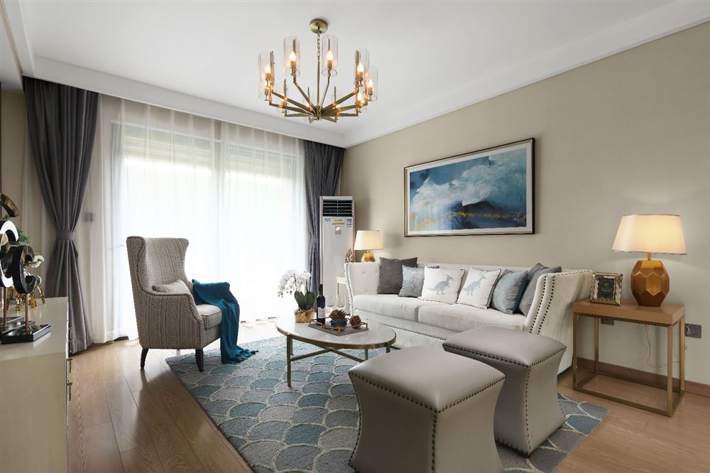 惠州市龍城一號歐式風格三居室裝修案例