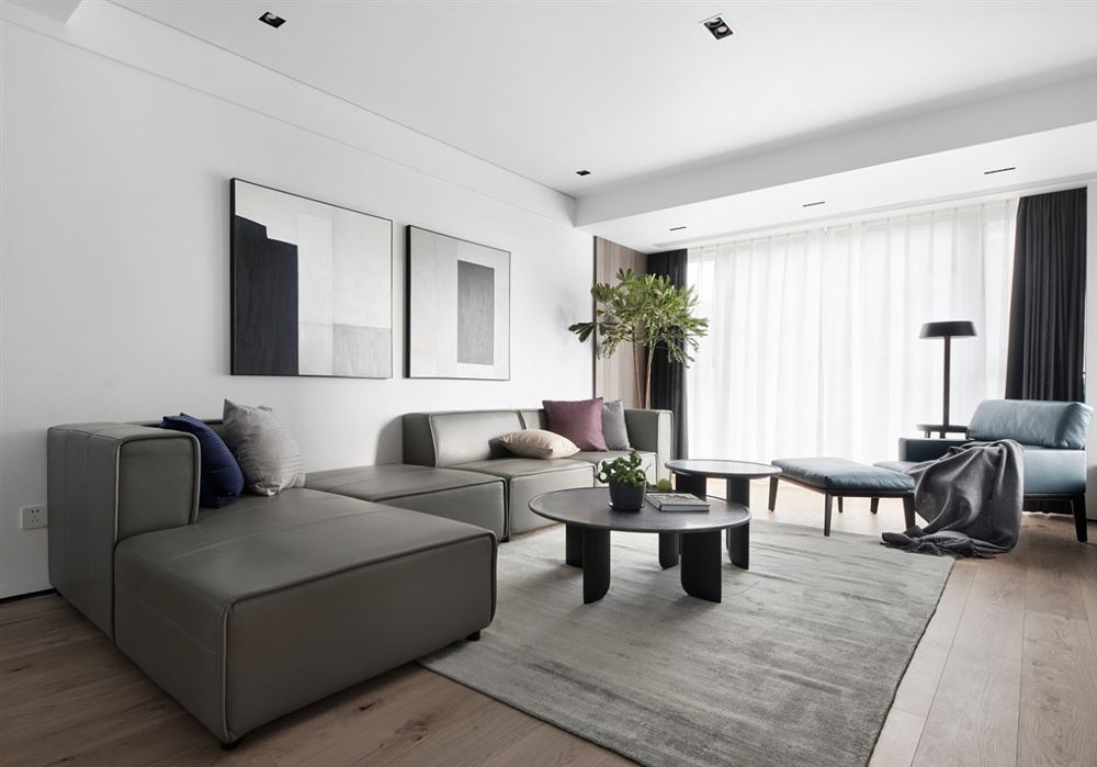 江門市彩虹花園現代簡約風格三居室裝修案例