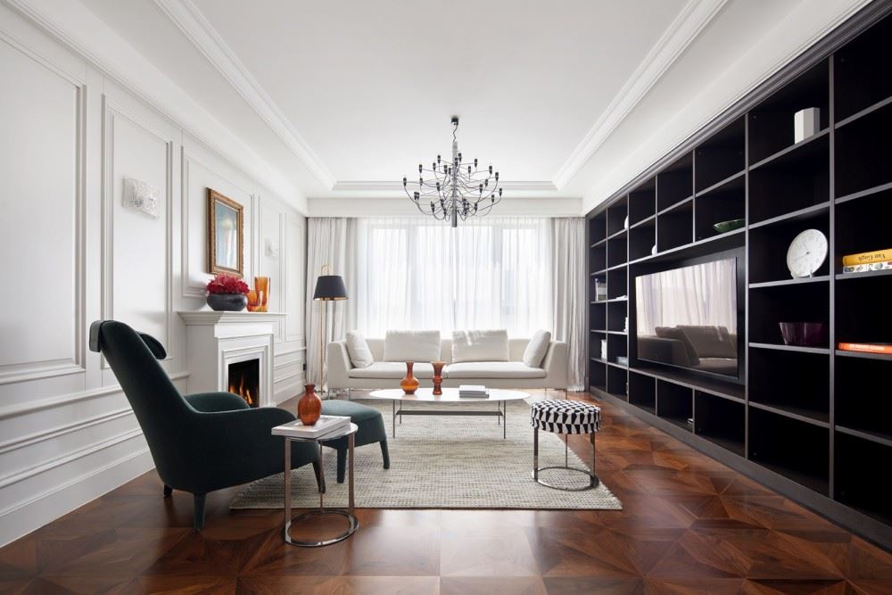 江門市方直瓏湖灣歐式風格三居室裝修案例