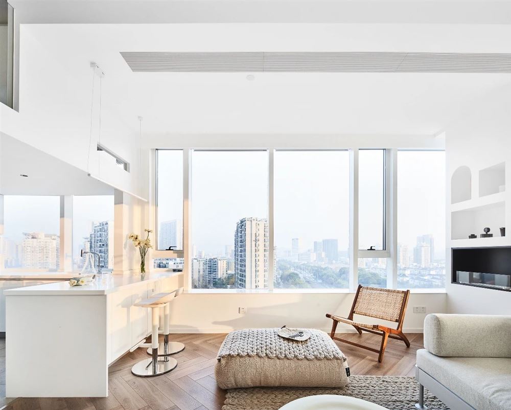 廣州市東圃廣場其他復(fù)式裝修案例