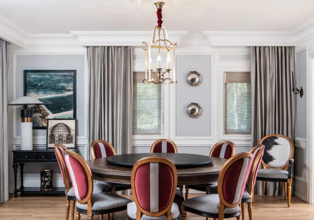 法式輕奢風格{家裝設計別墅裝修效果圖-餐廳