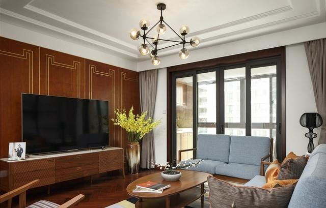 佛山市時(shí)代愛車小鎮(zhèn)(佛山)新古典風(fēng)格三居室裝修案例