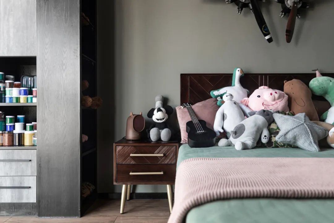 現代復古混搭風格室內設計家裝案例-次臥 現代復古混搭風格室內設計家裝案例-次臥