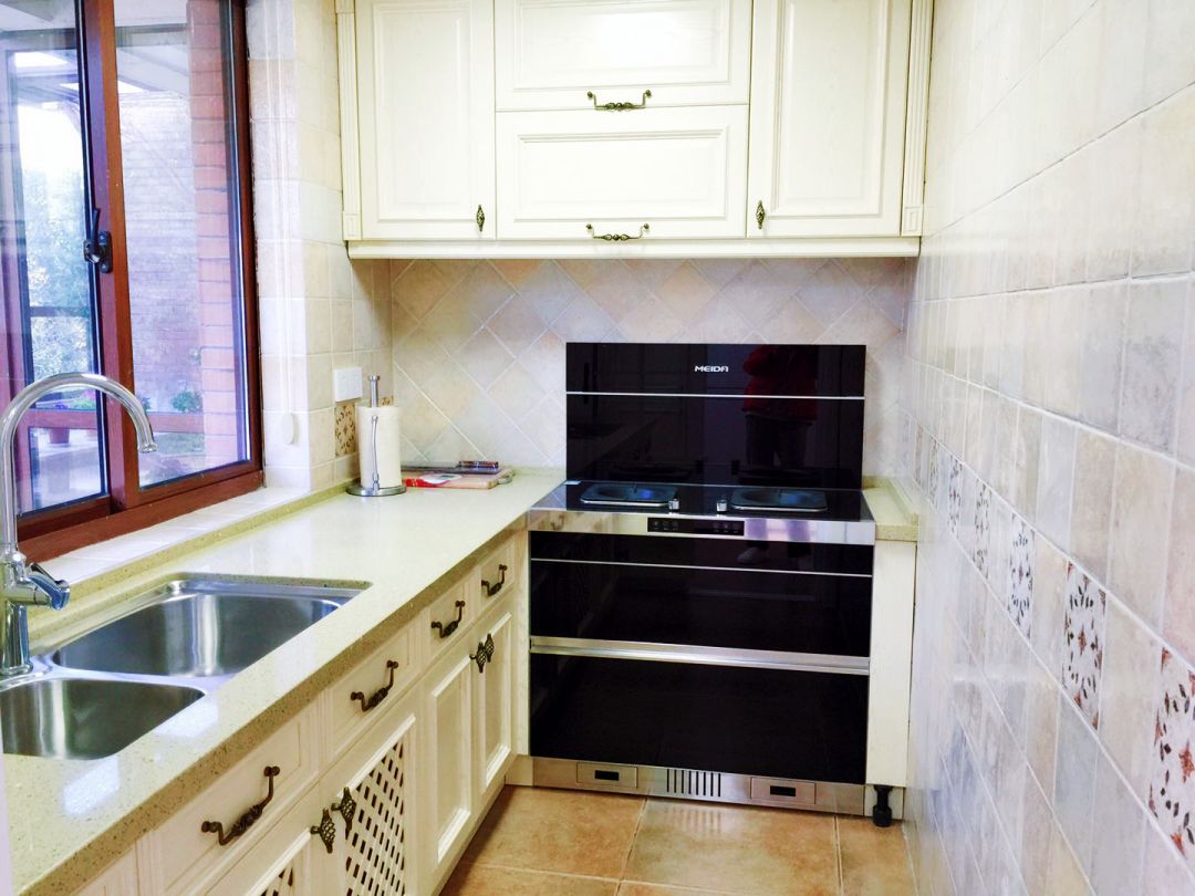 別墅裝修現代美式風格-廚房臺面 別墅裝修現代美式風格-廚房臺面