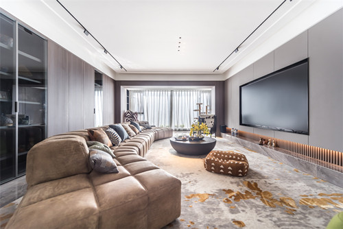 海口市安海新村輕奢風(fēng)格四居室裝修案例